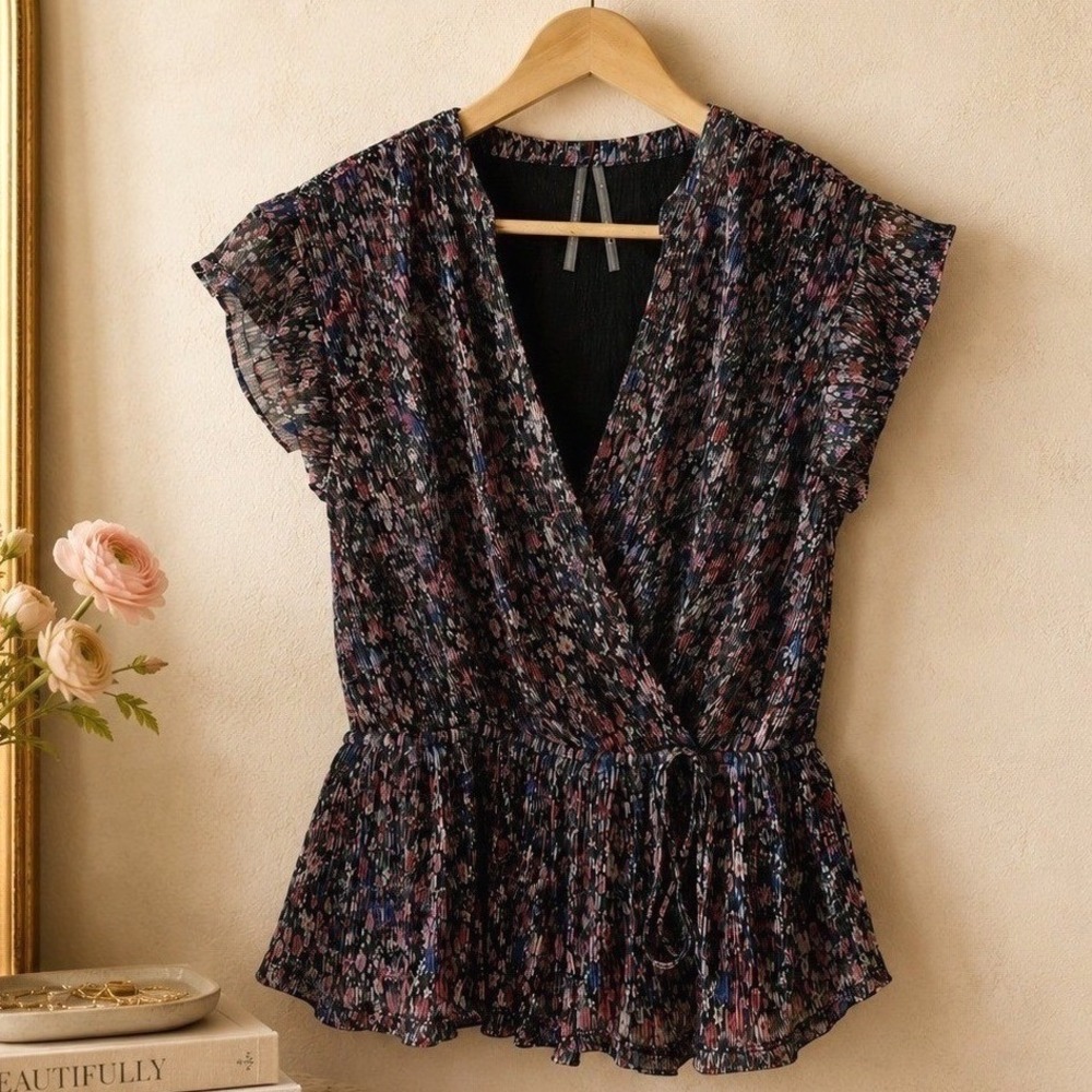 Anthropologie Floral Metallic Peplum Wrap Top S Flutter Sleeve Boho Feminine